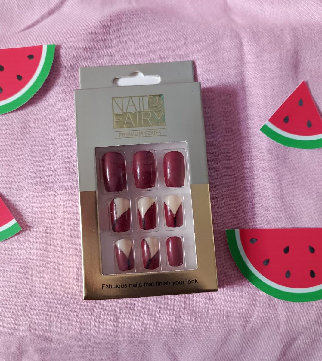 Set de uñas reutilizables de forma cuadrada  (12 unidades)