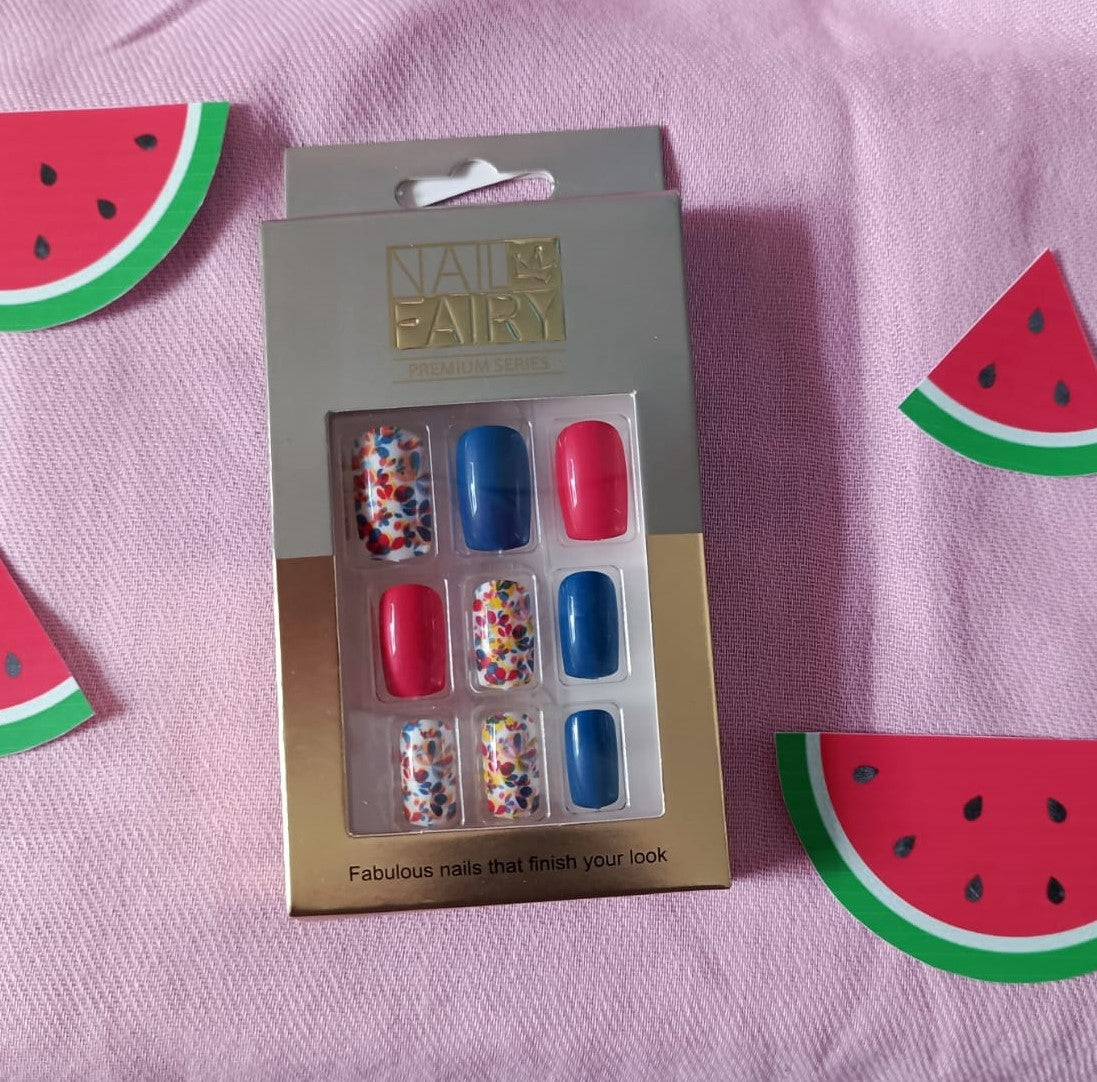 Set de uñas reutilizables de forma cuadrada  (12 unidades)